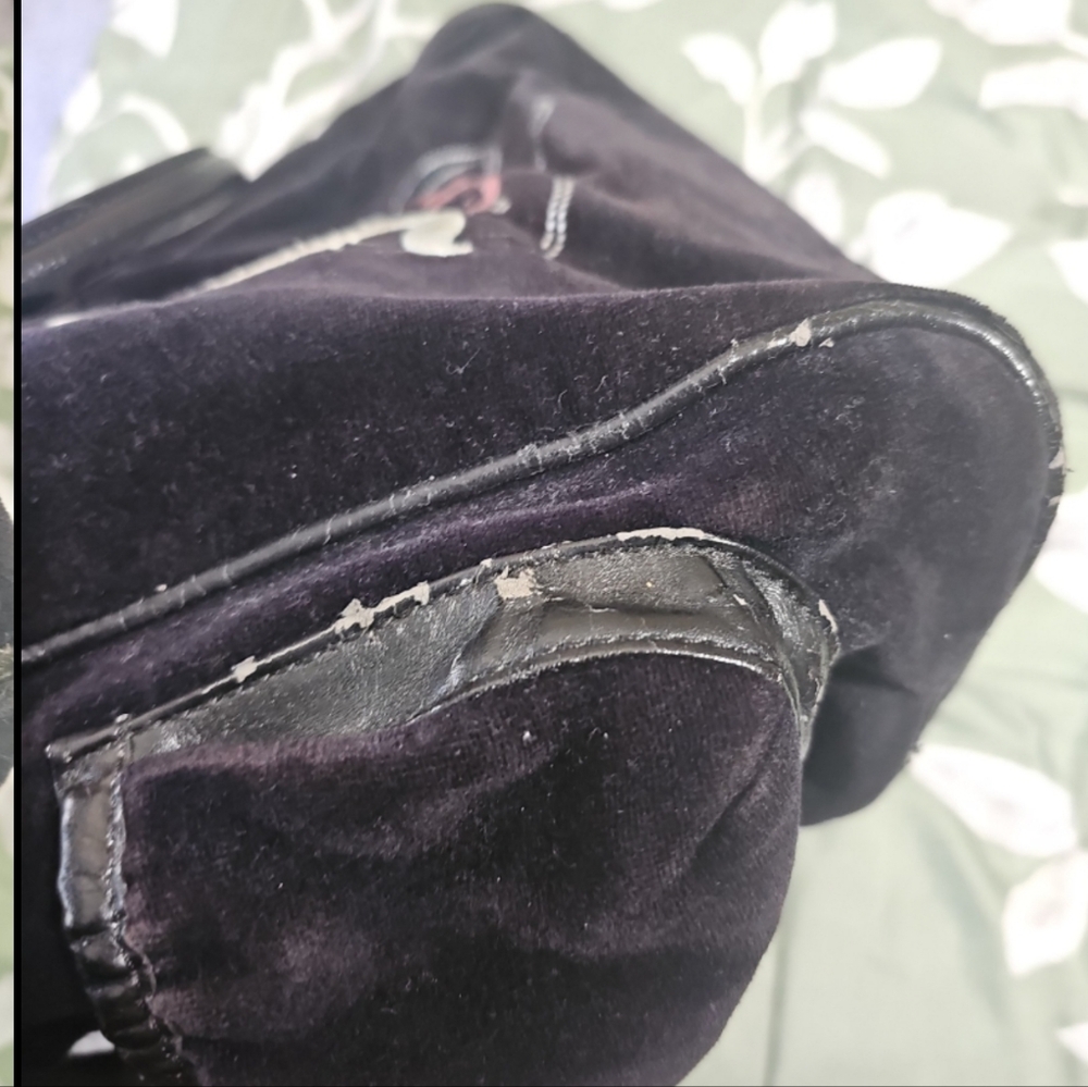 Juicy Couture Black Tote with Embroidered Logo - Picture 5 of 7